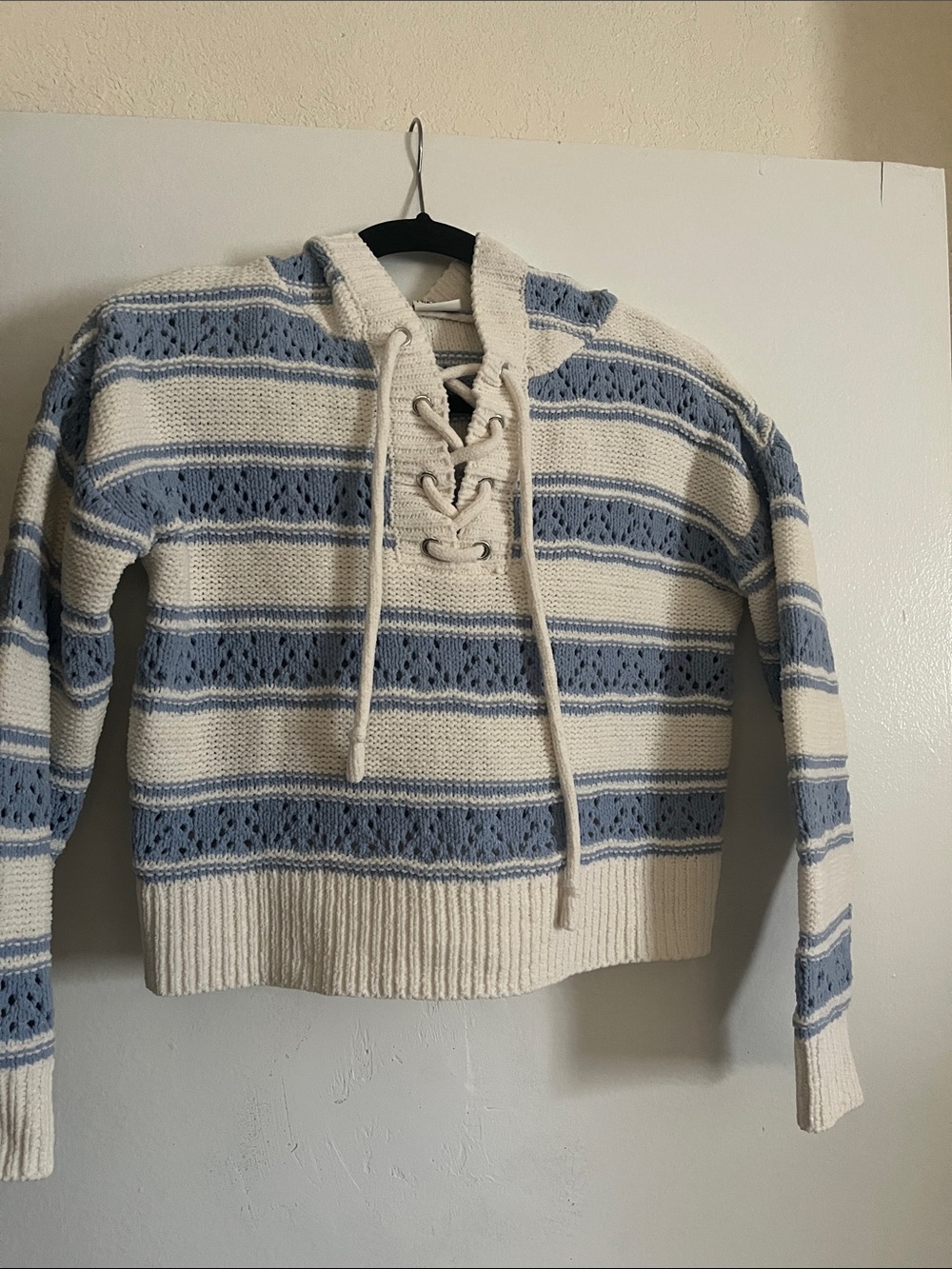 Lace-Up V-Neck Striped Sweater Hoodie in Cream & Light Blue